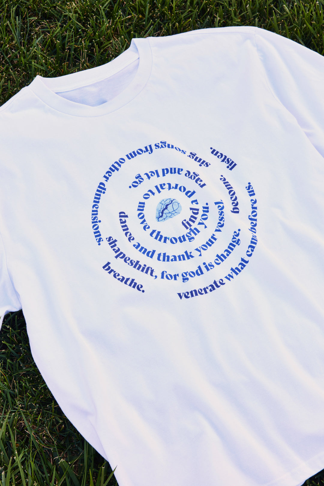 Future Transcestors Oversized T-Shirt Loveis Wise