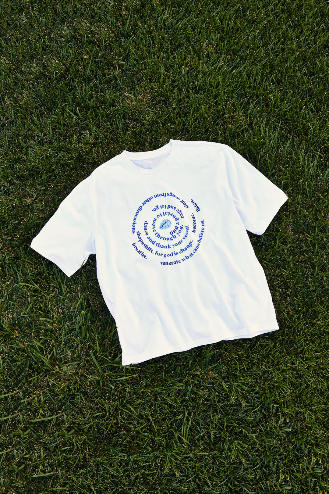 Future Transcestors Oversized T-Shirt Loveis Wise