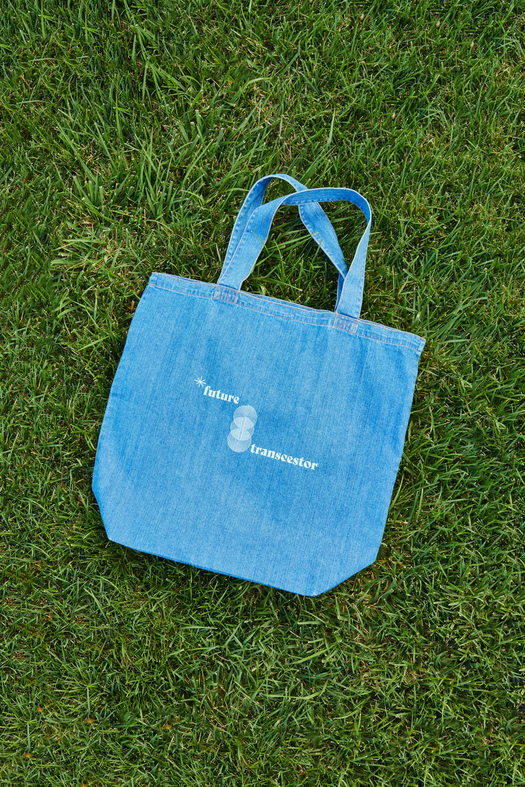 Future Transcestors Tote Loveis Wise