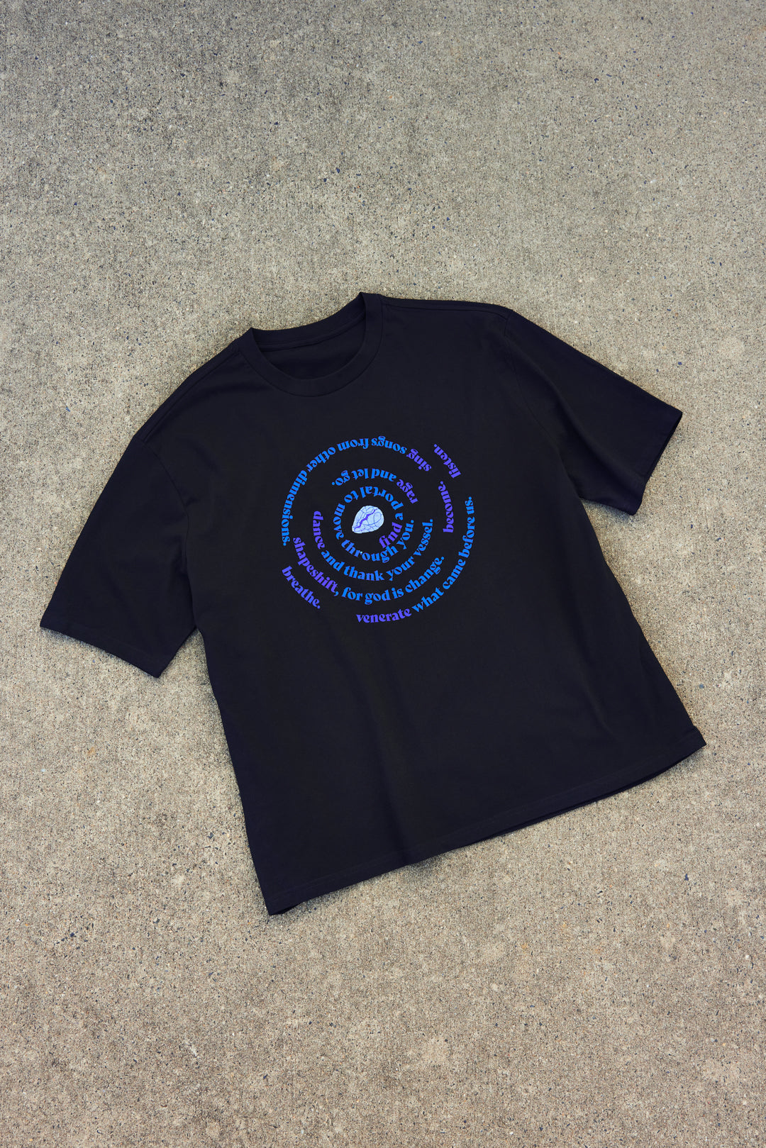 Future Transcestors Oversized T-Shirt Loveis Wise