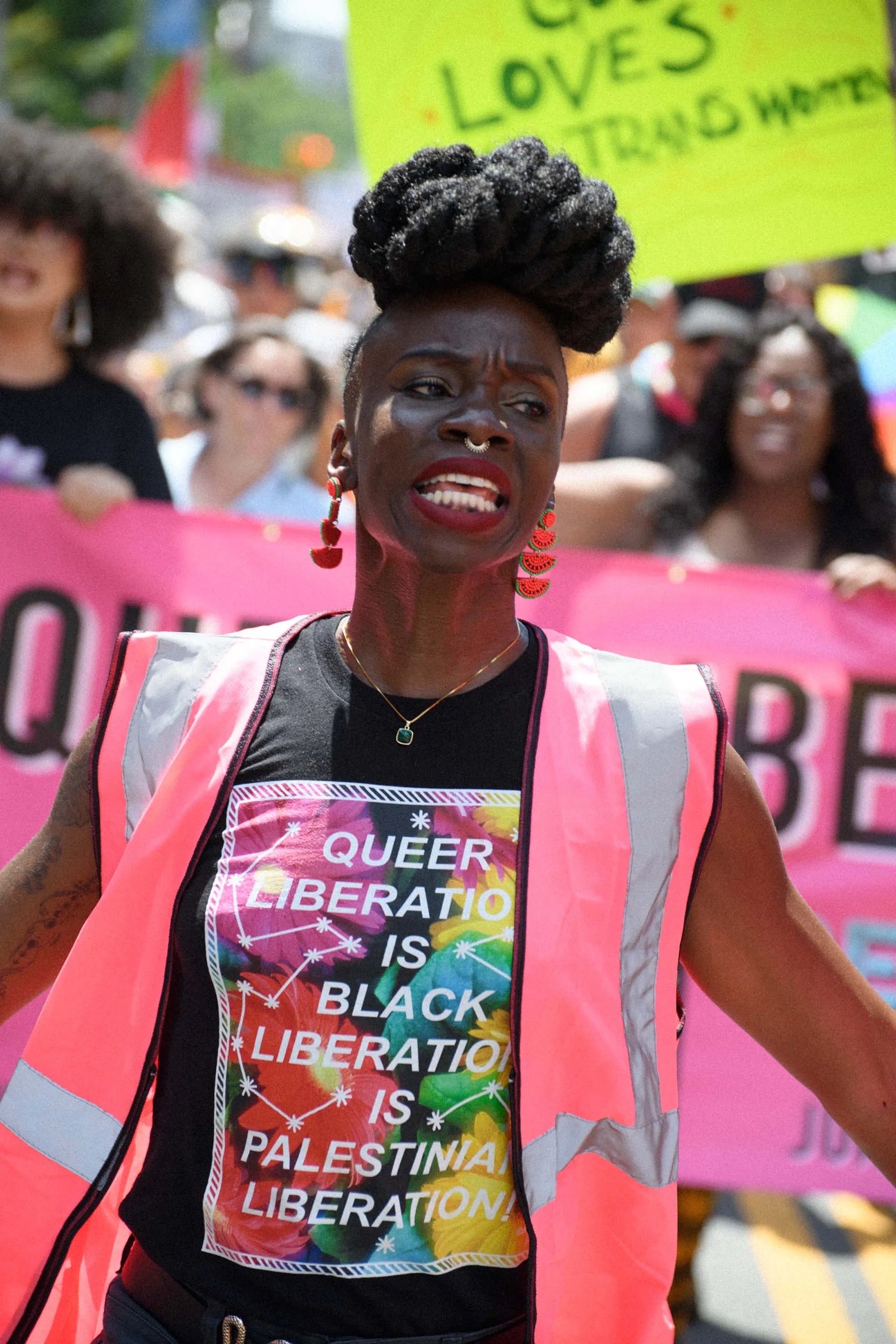 QUEER LIBERATION! IS BLACK LIBERATION! IS PALESTINIAN LIBERATION! T-Shirt Zach Grear